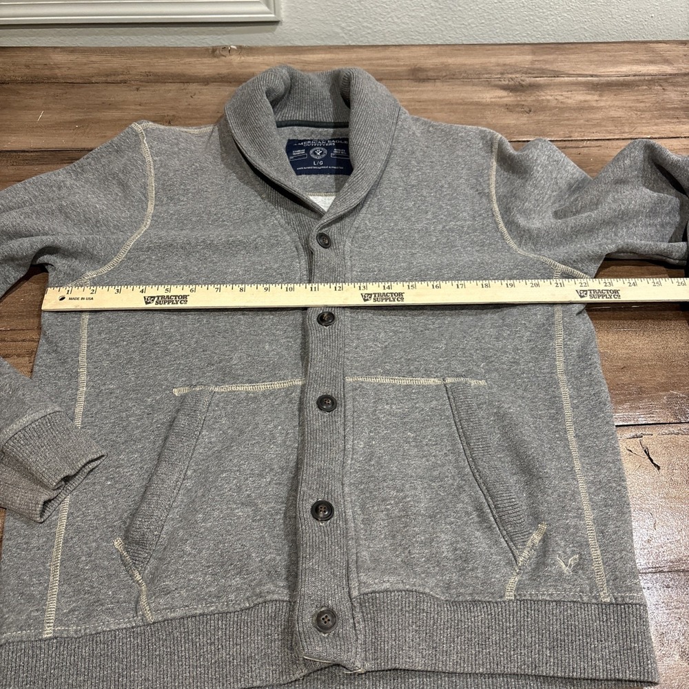 American Eagle Sweater Mens Sz L Cardigan Athletic Fit Gray Button Elbow Patch - Picture 4 of 9